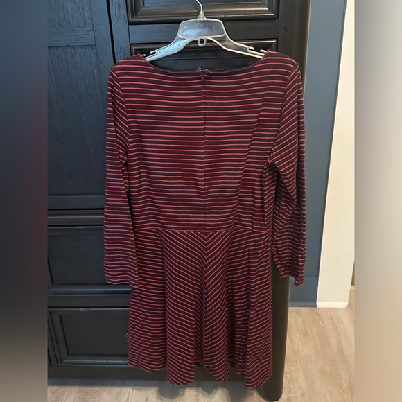 Gap red and blue striped dress, size 14 women’s - Picture 3 of 4